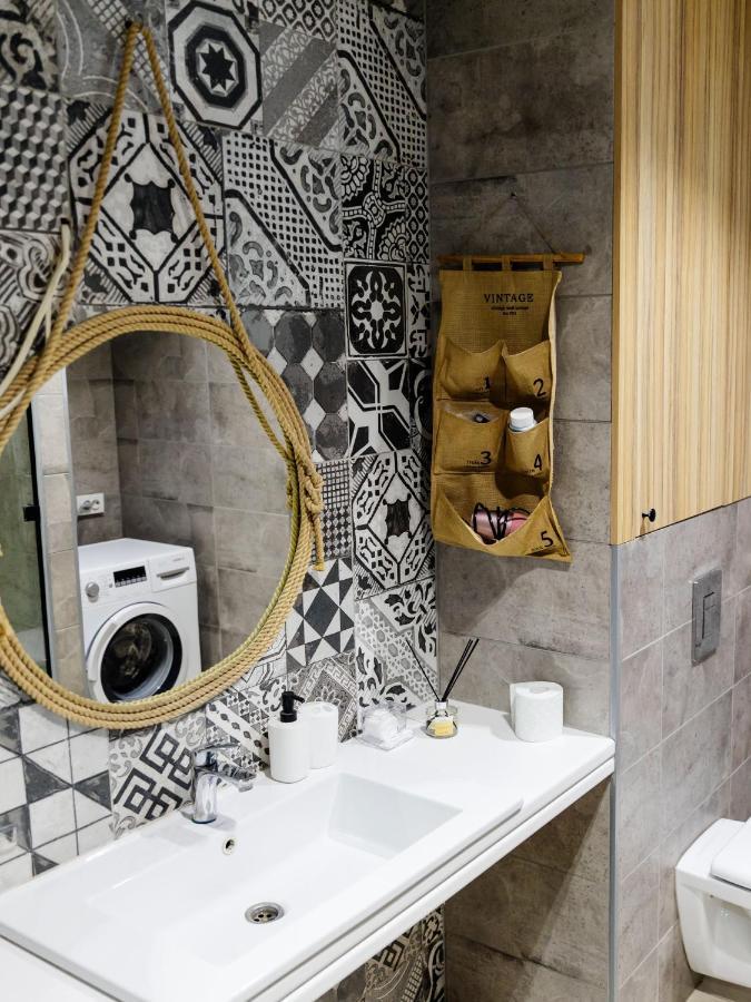 Shanti, Best Apts Uralsk Zewnętrze zdjęcie