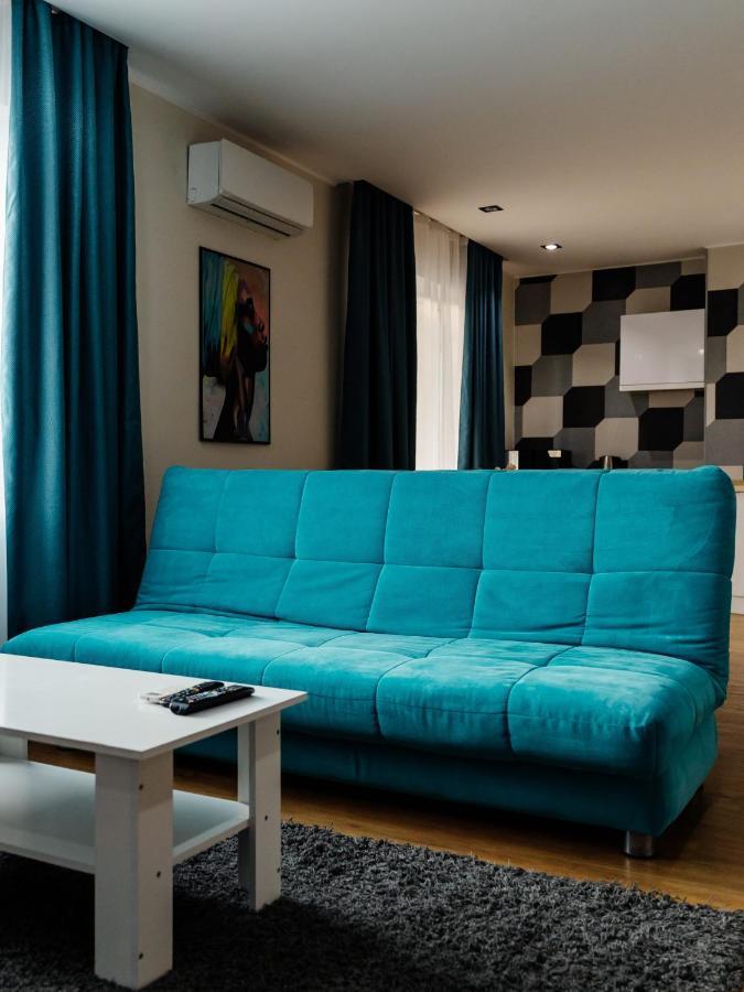 Shanti, Best Apts Uralsk Zewnętrze zdjęcie